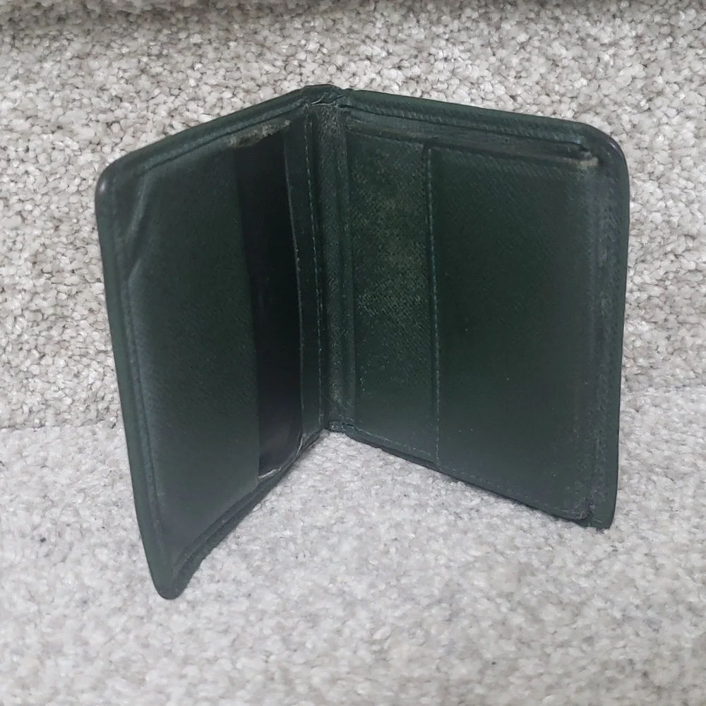 Louis Vuitton Green Taiga Bifold wallet Authentic With Wear